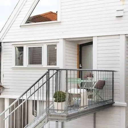 Cozy Private In Centre